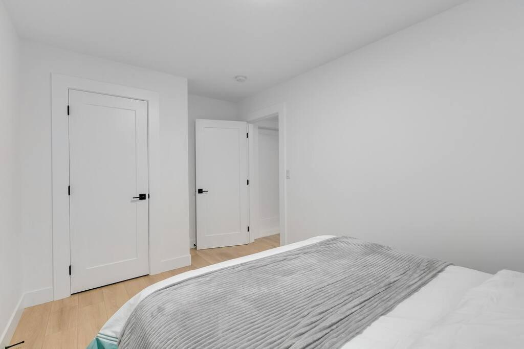 Guest Suite In South Surrey Kültér fotó